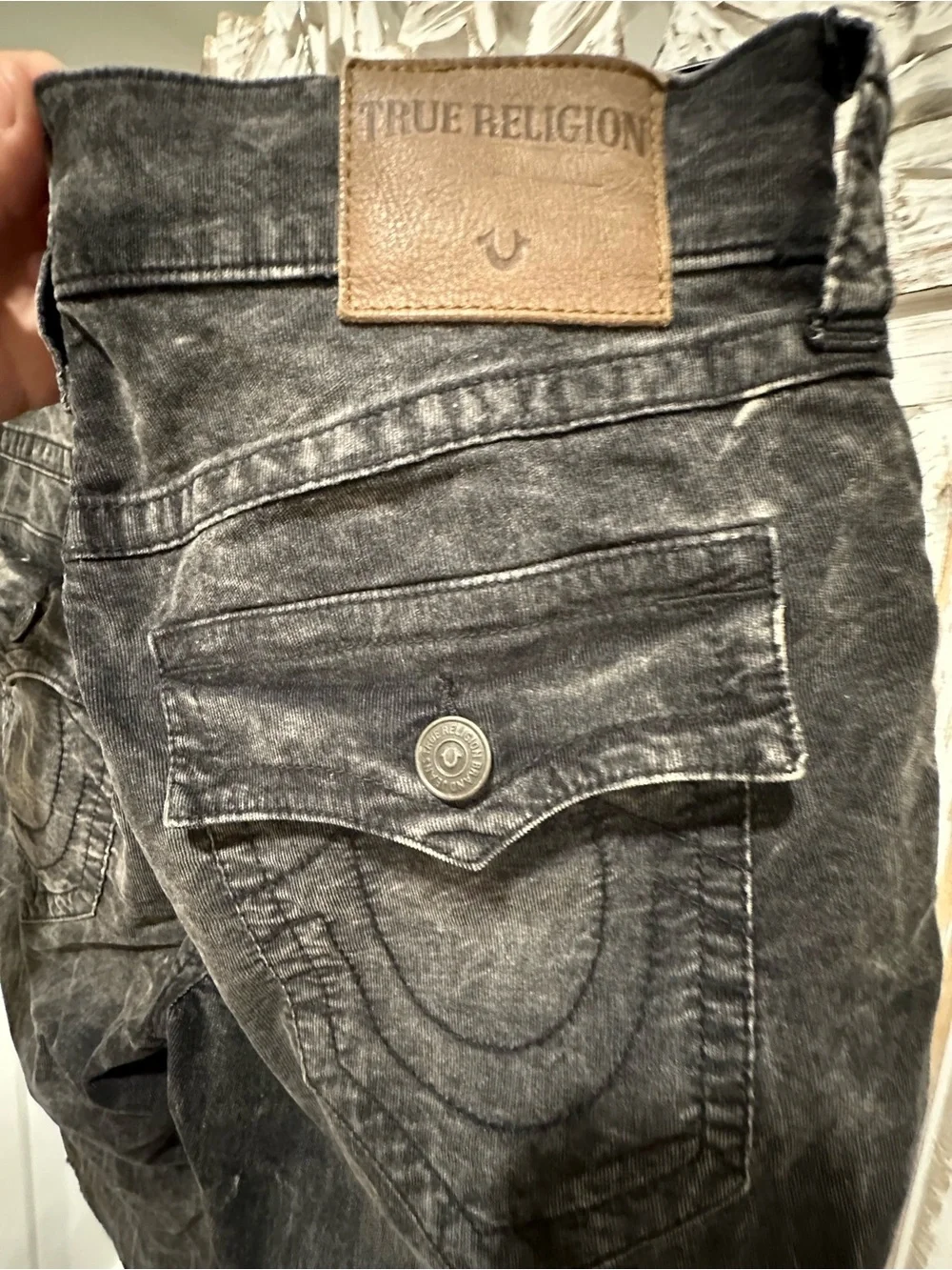 True Religion Black Washed Relaxed Men’s Jeans Shorts